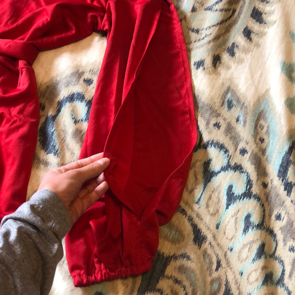 Red romper - Picture 3 of 4